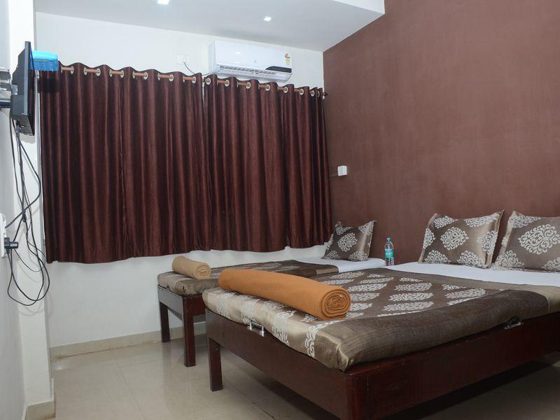 Nilraj Lodge Ratnāgiri Kültér fotó