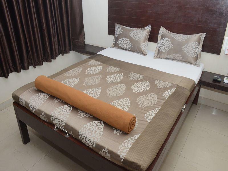 Nilraj Lodge Ratnāgiri Kültér fotó